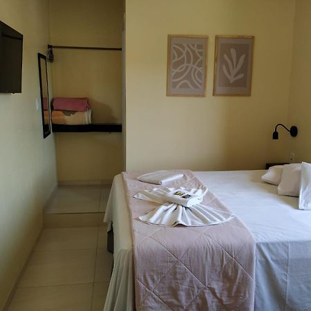 Hotel Garfo De Ouro 坎布伊 外观 照片