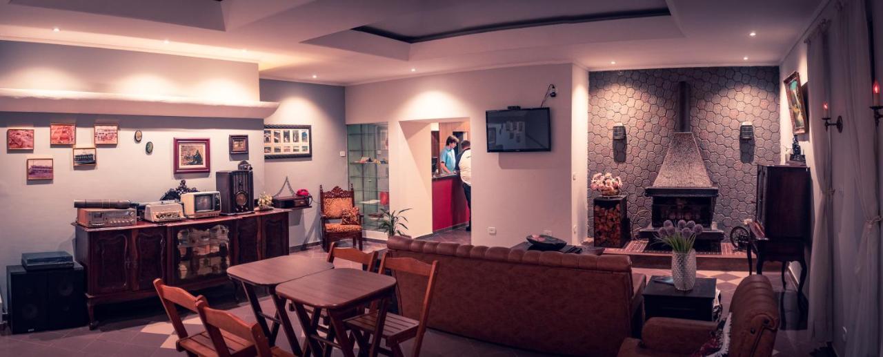 Hotel Garfo De Ouro 坎布伊 外观 照片