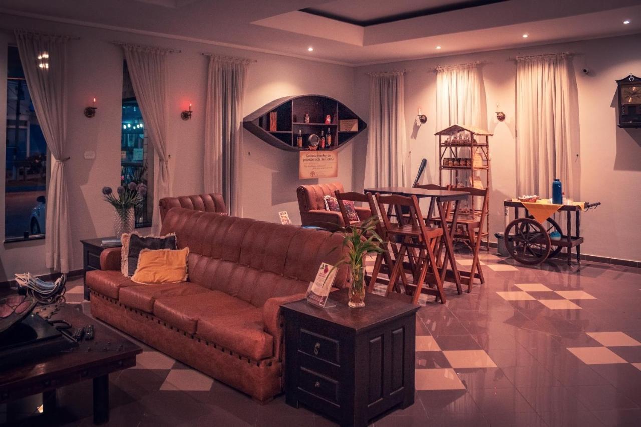 Hotel Garfo De Ouro 坎布伊 外观 照片