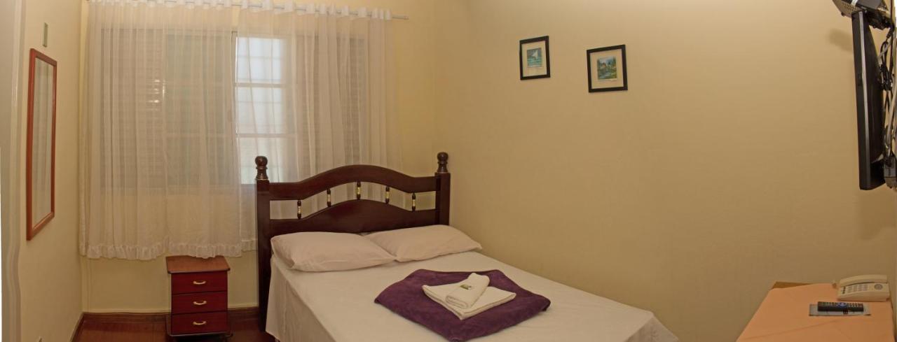 Hotel Garfo De Ouro 坎布伊 外观 照片