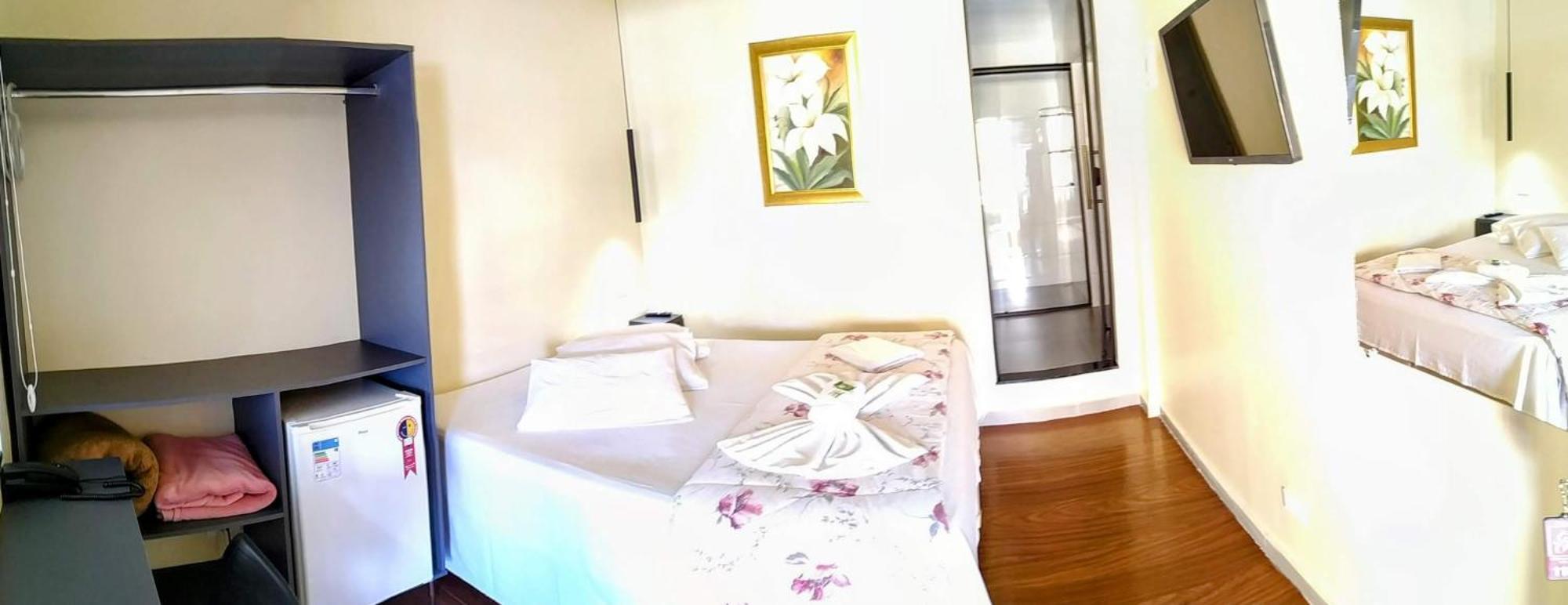 Hotel Garfo De Ouro 坎布伊 外观 照片