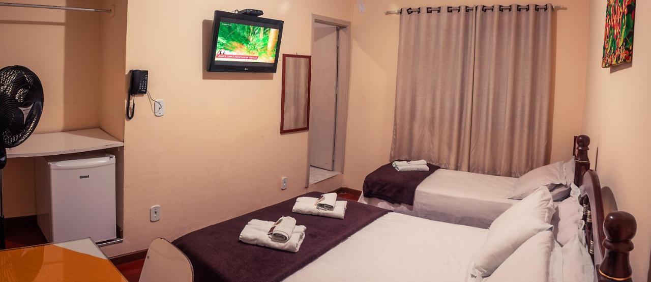 Hotel Garfo De Ouro 坎布伊 外观 照片